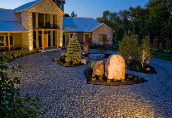 Driveway featuring Unilock Courtstone paver