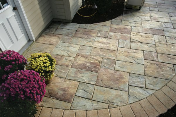 Walkway and entrance closeup by Unilock with Rivenstone paver