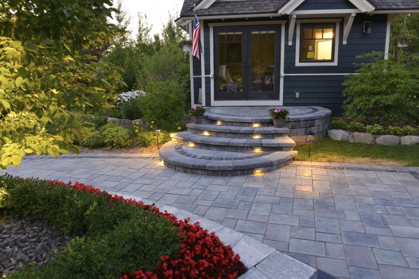 Front entrance by Unilock with Richcliff paver