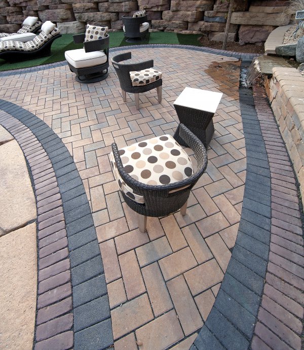 Traditional Unilock Permeable Patio with Eco-Priora Paver