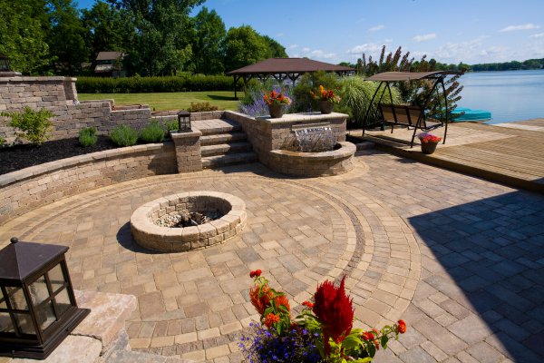 Unilock Patio with Brussels Block paver and Brussels Dimensional wall