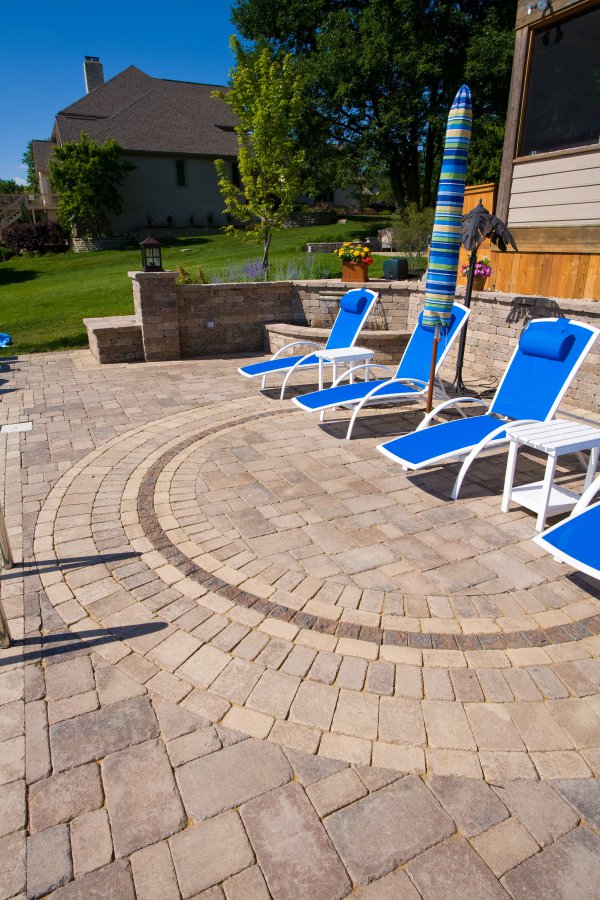 Unilock Patio with Brussels Block paver and Brussels Dimensional wall