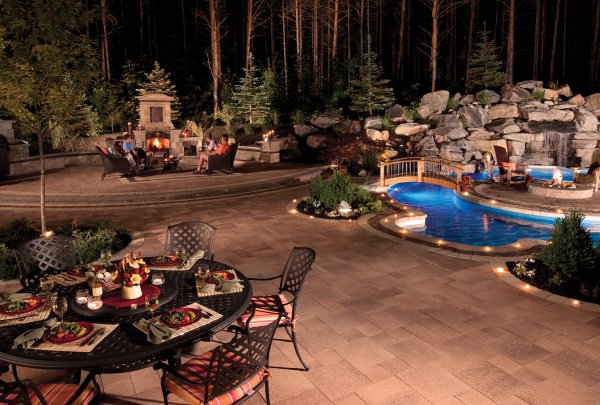 Outdoor living by Unilock with Umbriano paver